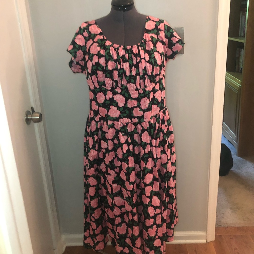 Unique Vintage Black and Pink Valencia Swing Dress